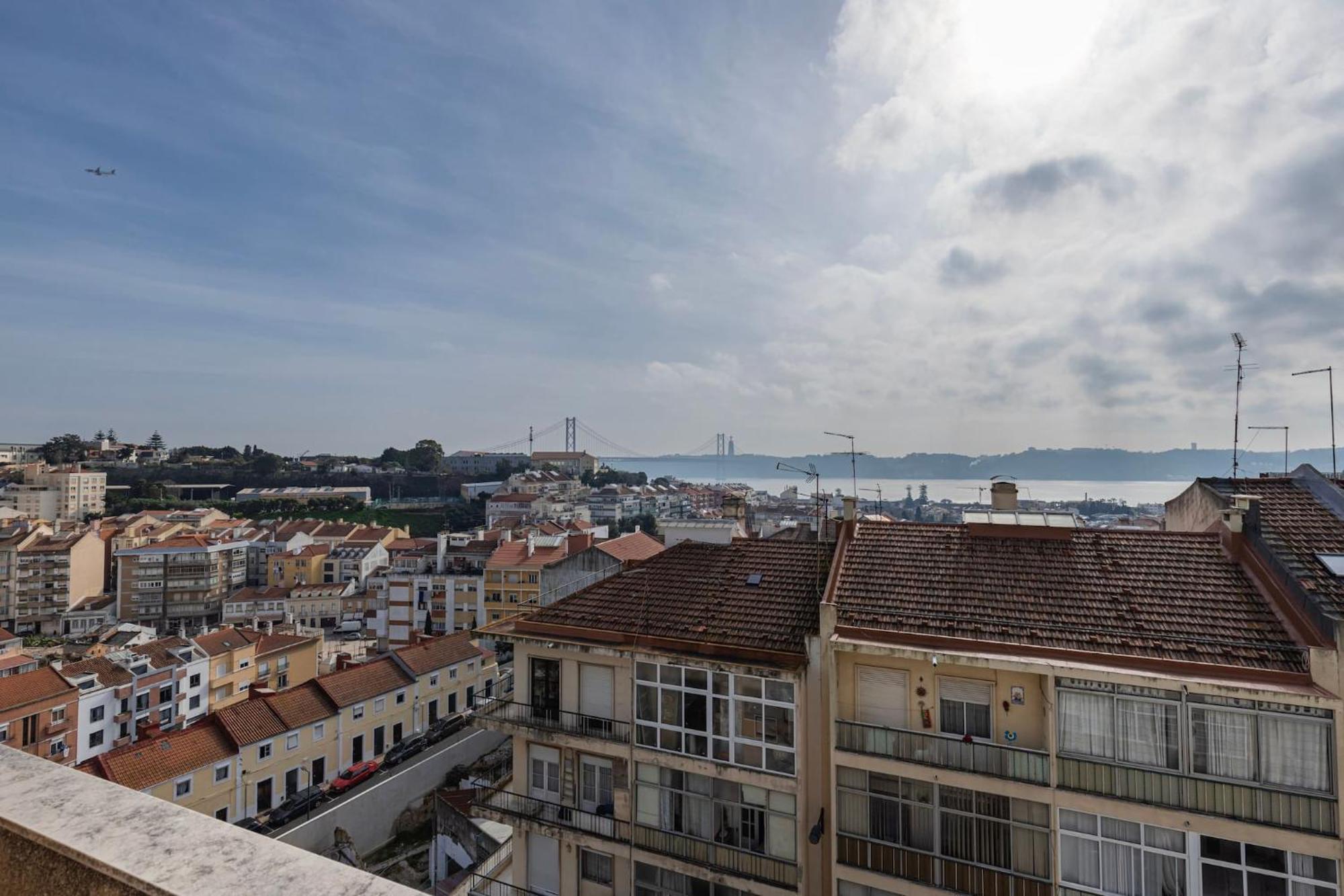 Tagus Views Apartment *